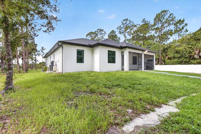 2843 14th SE Ave, Naples, FL 34117