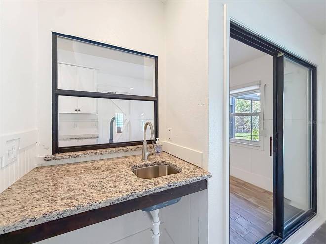 536 NW 9th Ave, Crystal River, FL 34428
