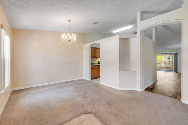 2226 Juniper Dr, Edgewater, FL 32141