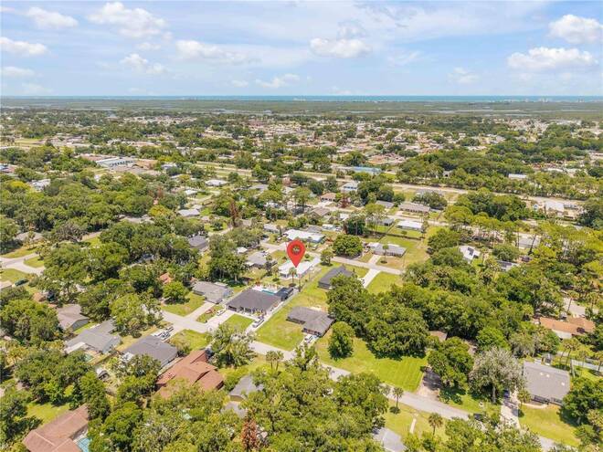 2226 Juniper Dr, Edgewater, FL 32141