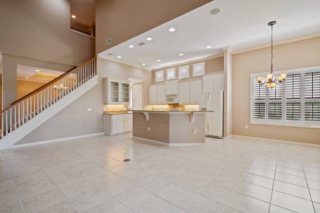 2464 Laurel Glen Dr, Lakeland, FL 33803