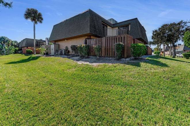 113 Cedar Dunes Dr, New Smyrna Beach, FL 32169