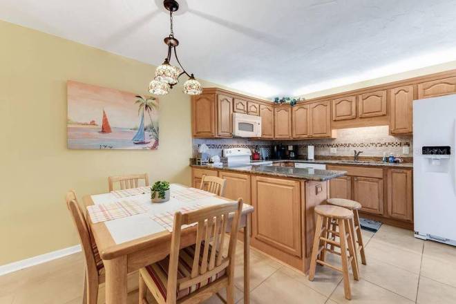 113 Cedar Dunes Dr, New Smyrna Beach, FL 32169
