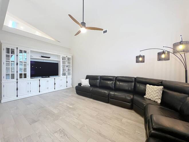 34449  Parkview Ave, Eustis, FL 32736