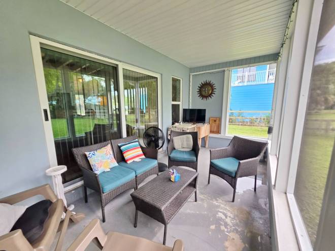 9568 SW Keen Ave, Okeechobee, FL 34974