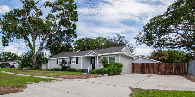 4710 West Price Ave, Tampa, FL 33611