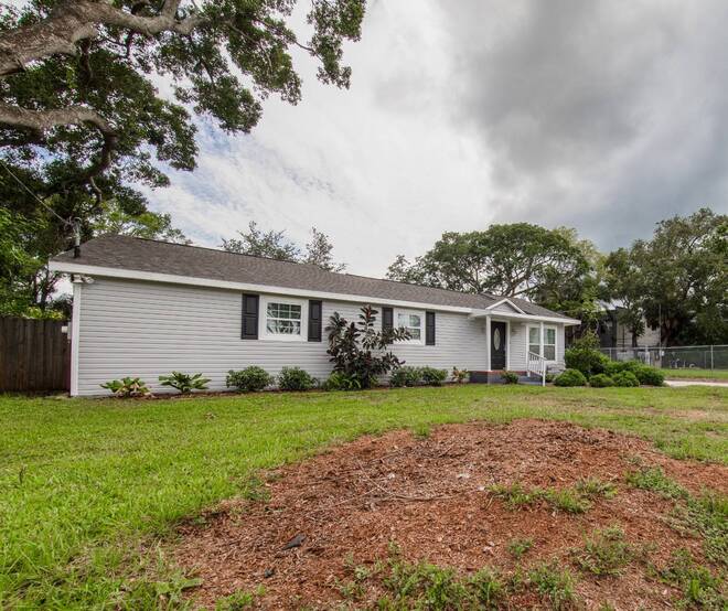 4710 West Price Ave, Tampa, FL 33611