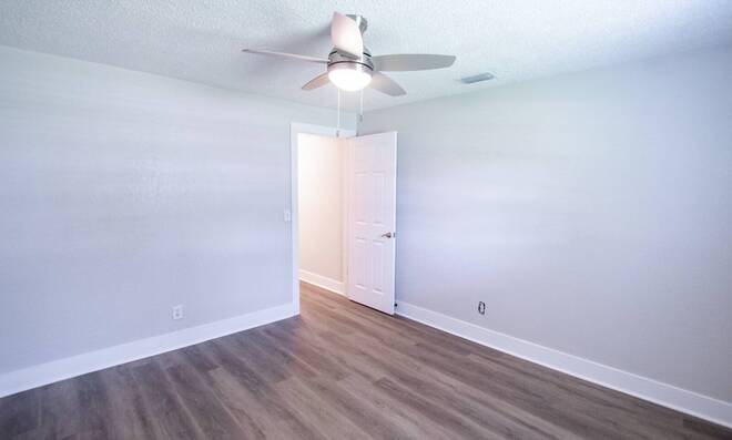 4710 West Price Ave, Tampa, FL 33611