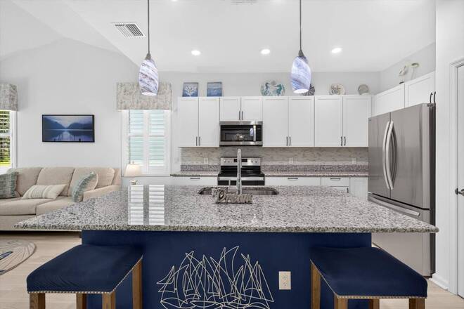 215 Hang Loose Way, Daytona Beach, FL 32124