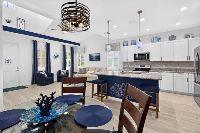 215 Hang Loose Way, Daytona Beach, FL 32124