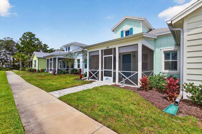 215 Hang Loose Way, Daytona Beach, FL 32124