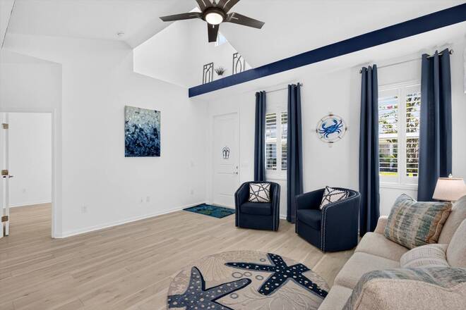 215 Hang Loose Way, Daytona Beach, FL 32124