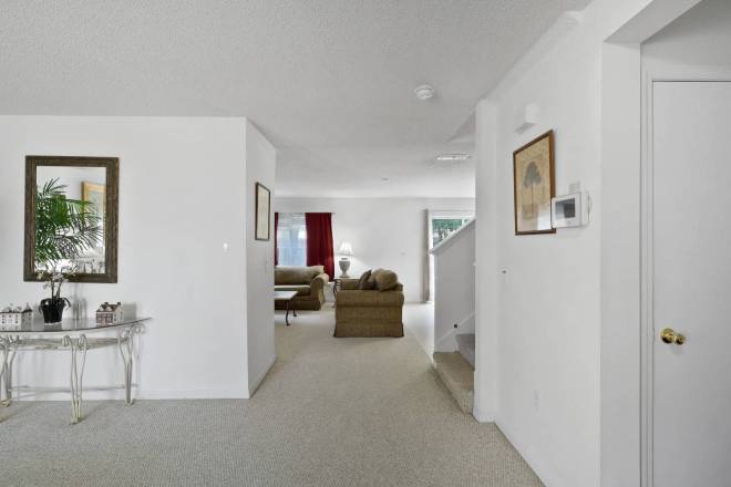 16816 Rising Star Dr, Clermont, FL 34714
