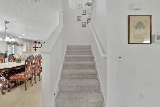 16816 Rising Star Dr, Clermont, FL 34714