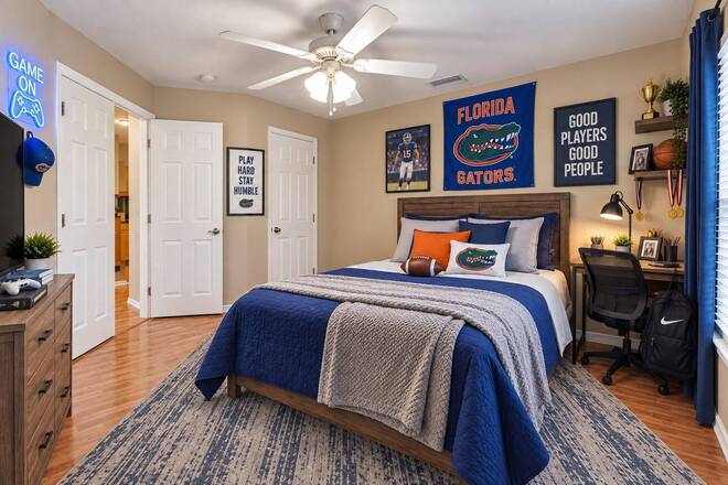 2004 NW 23rd Ter, Cape Coral, FL 33993