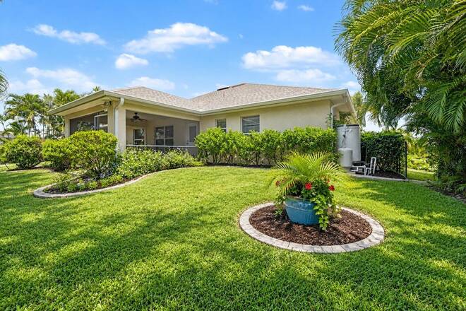 2004 NW 23rd Ter, Cape Coral, FL 33993