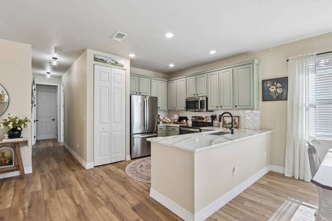 10450 Spruce Pine Ct, Fort Myers, FL 33913