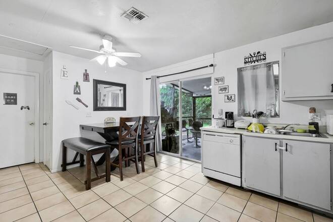 17434 / 17436 E Carnegie Cir, Fort Myers, FL 33967