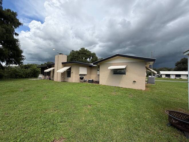 802 SE 8th Avenue, Okeechobee, FL 34974