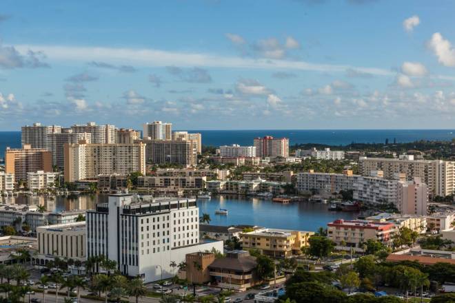1745 E Hallandale Beach Blvd, Hallandale, FL 33009