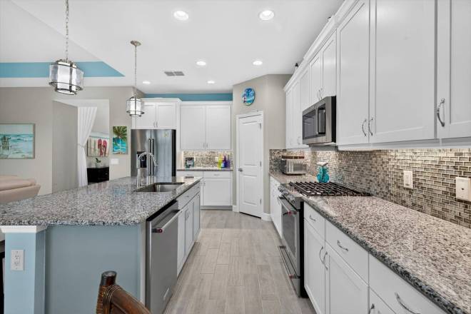 424 Margaritaville Ave, Daytona Beach, FL 32124
