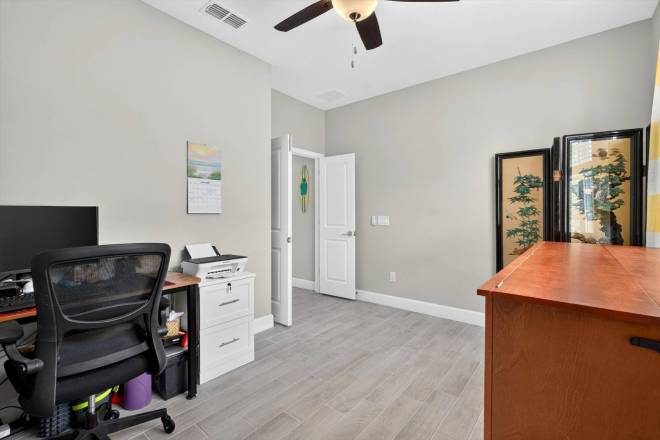 424 Margaritaville Ave, Daytona Beach, FL 32124