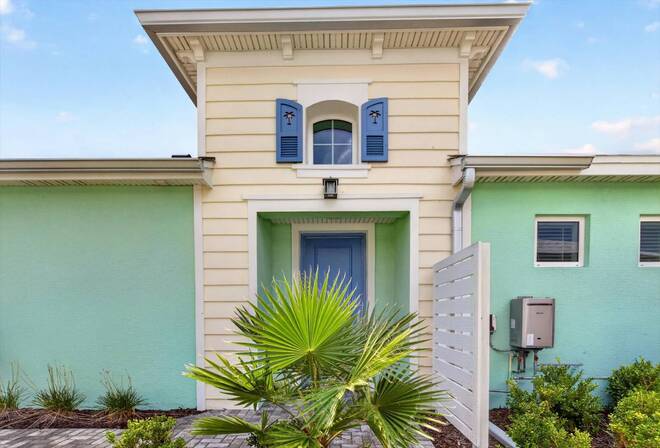 215 Gypsy Palace Lane, Daytona Beach, FL 32124