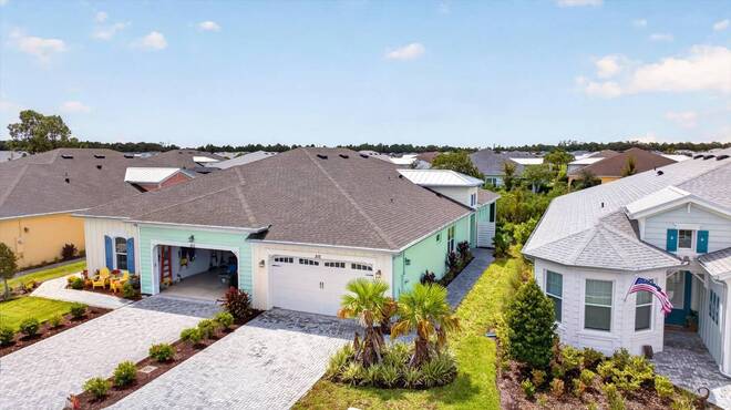215 Gypsy Palace Lane, Daytona Beach, FL 32124