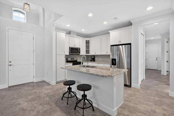 215 Gypsy Palace Lane, Daytona Beach, FL 32124