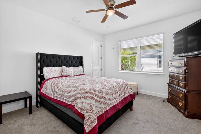 215 Gypsy Palace Lane, Daytona Beach, FL 32124