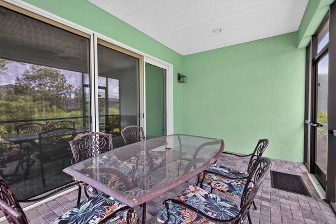 215 Gypsy Palace Lane, Daytona Beach, FL 32124