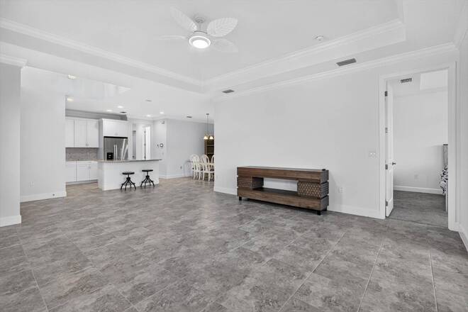 215 Gypsy Palace Lane, Daytona Beach, FL 32124