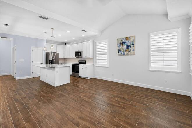 361 Parrot Lane, Daytona Beach, FL 32124