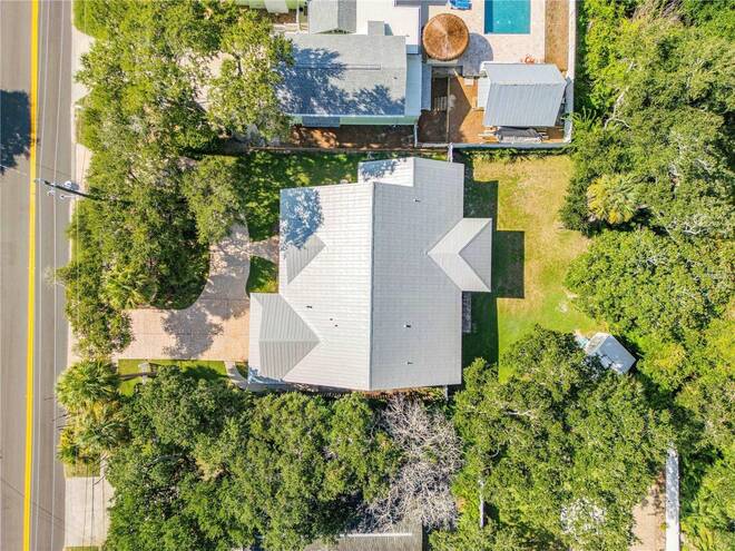 410 S Peninsula Ave, New Smyrna Beach, FL 32169