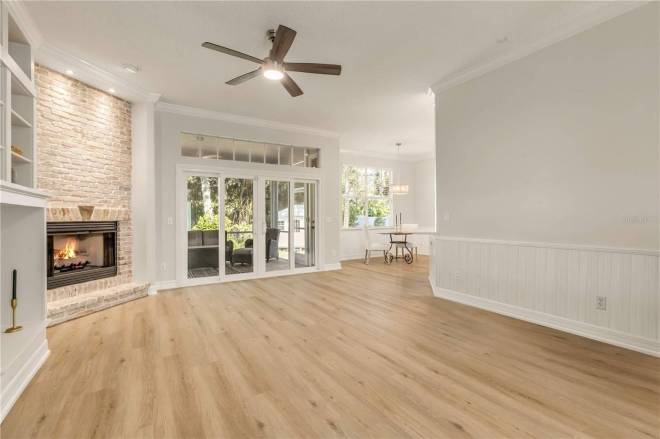 410 S Peninsula Ave, New Smyrna Beach, FL 32169