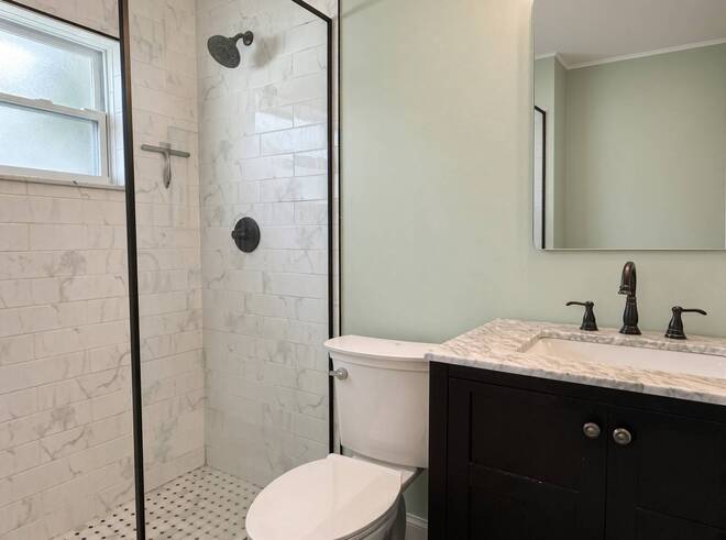 166 Algiers Dr, Venice, FL 34293