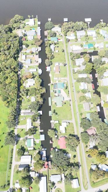 107 Peggy Ln, Crescent City, FL 32112