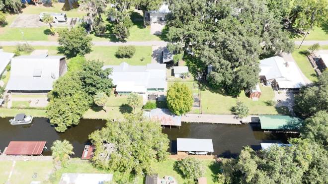 107 Peggy Ln, Crescent City, FL 32112
