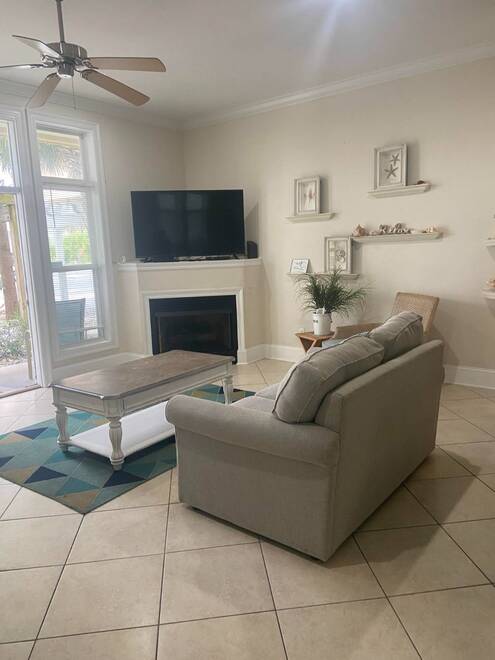 7418 Thomas Dr, Panama City Beach, FL 32408