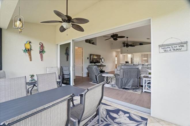 7842 Hawthorne Dr, #1703, Naples, FL 34113