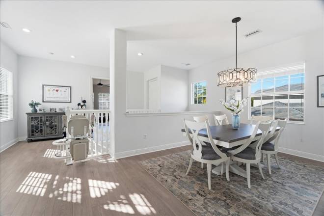 7842 Hawthorne Dr, #1703, Naples, FL 34113