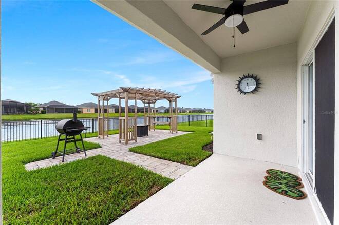 279 Caryota Ct, New Smyrna Beach, FL 32168