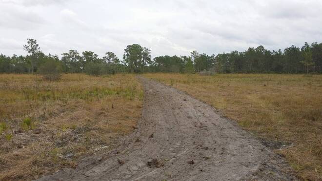 7905 241st E St, Myakka City, FL 34251