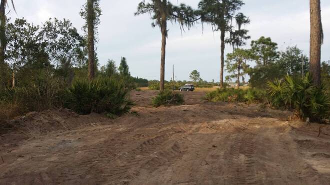 7905 241st E St, Myakka City, FL 34251