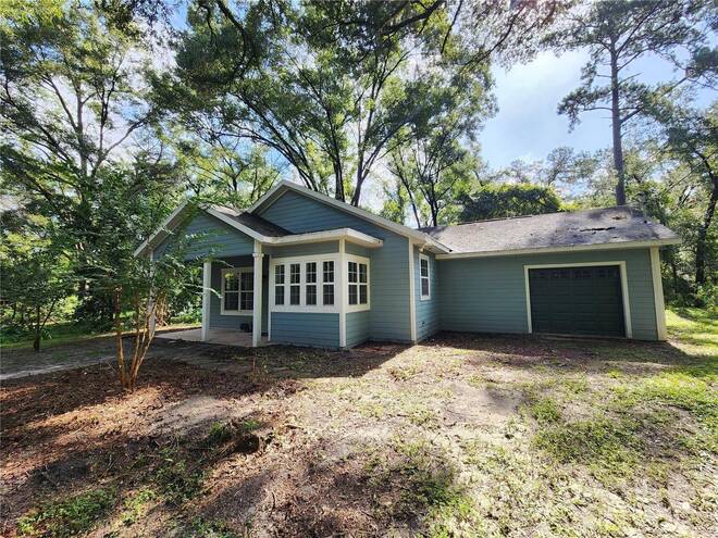 8909 SE 2nd Street Rd, Trenton, FL 32693