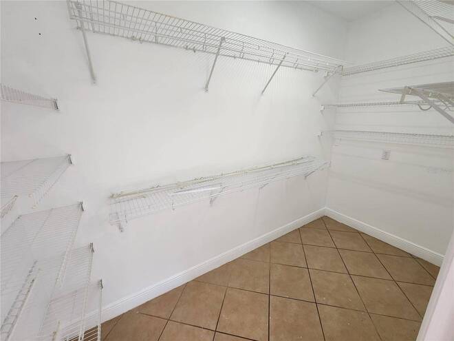 8909 SE 2nd Street Rd, Trenton, FL 32693