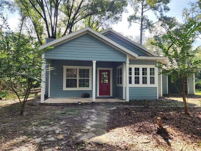 8909 SE 2nd Street Rd, Trenton, FL 32693