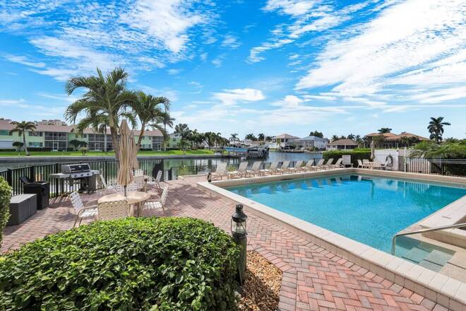 848 Collier Ct, #304, Marco Island, FL 34145
