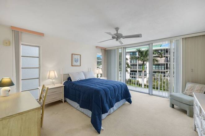 848 Collier Ct, #304, Marco Island, FL 34145