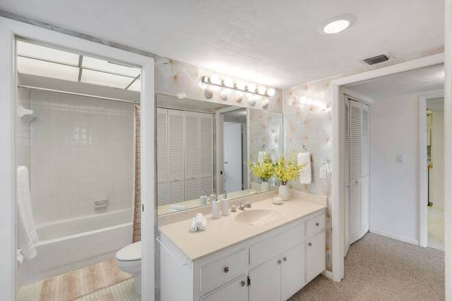 848 Collier Ct, #304, Marco Island, FL 34145